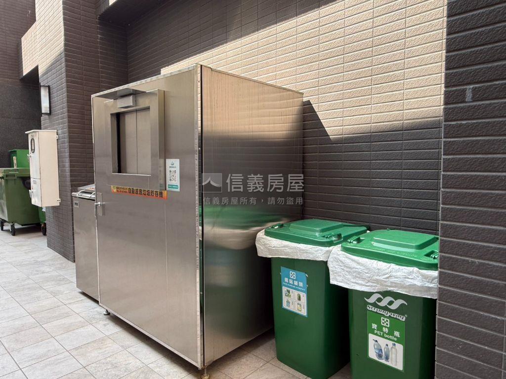 全新浤圃巨星高樓景觀平車房屋室內格局與周邊環境