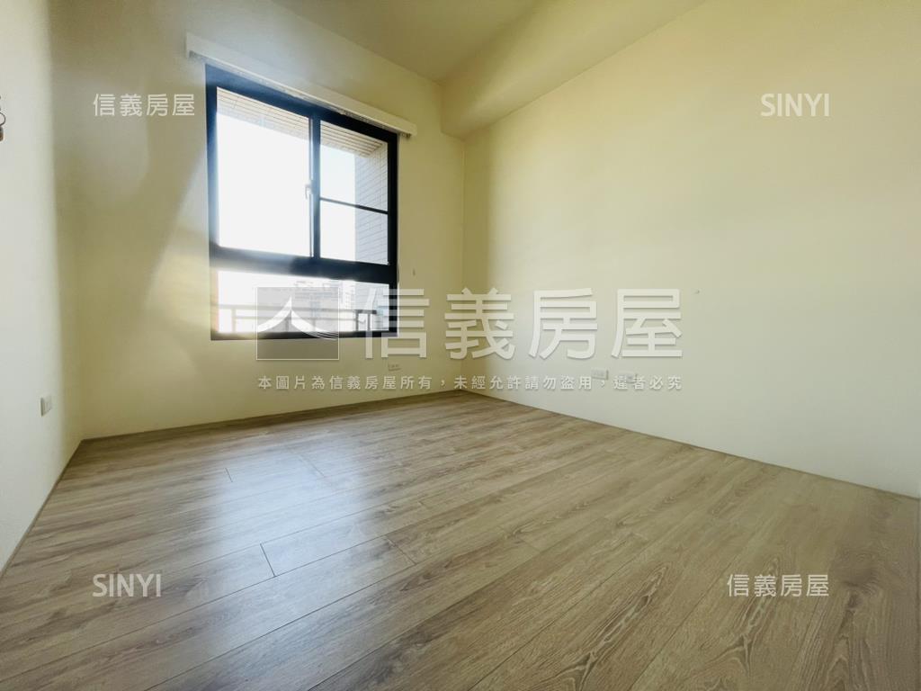 中山世紀２房平車房屋室內格局與周邊環境