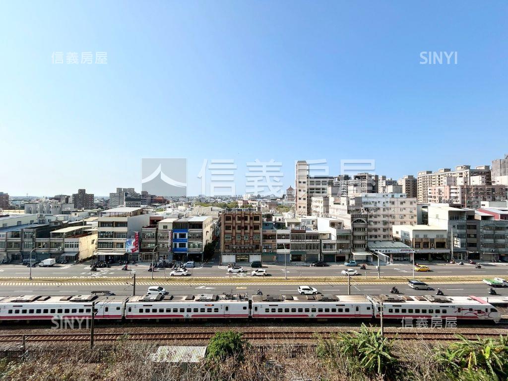 中山世紀２房平車房屋室內格局與周邊環境