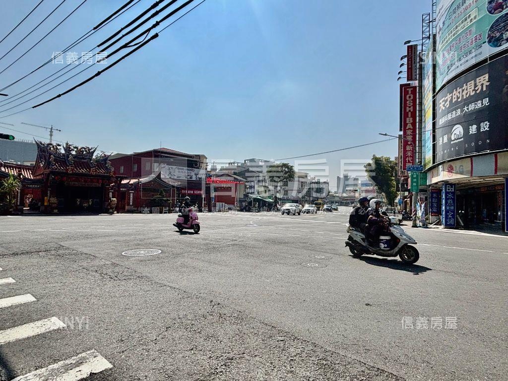 近楠梓火車站大地坪透天房屋室內格局與周邊環境