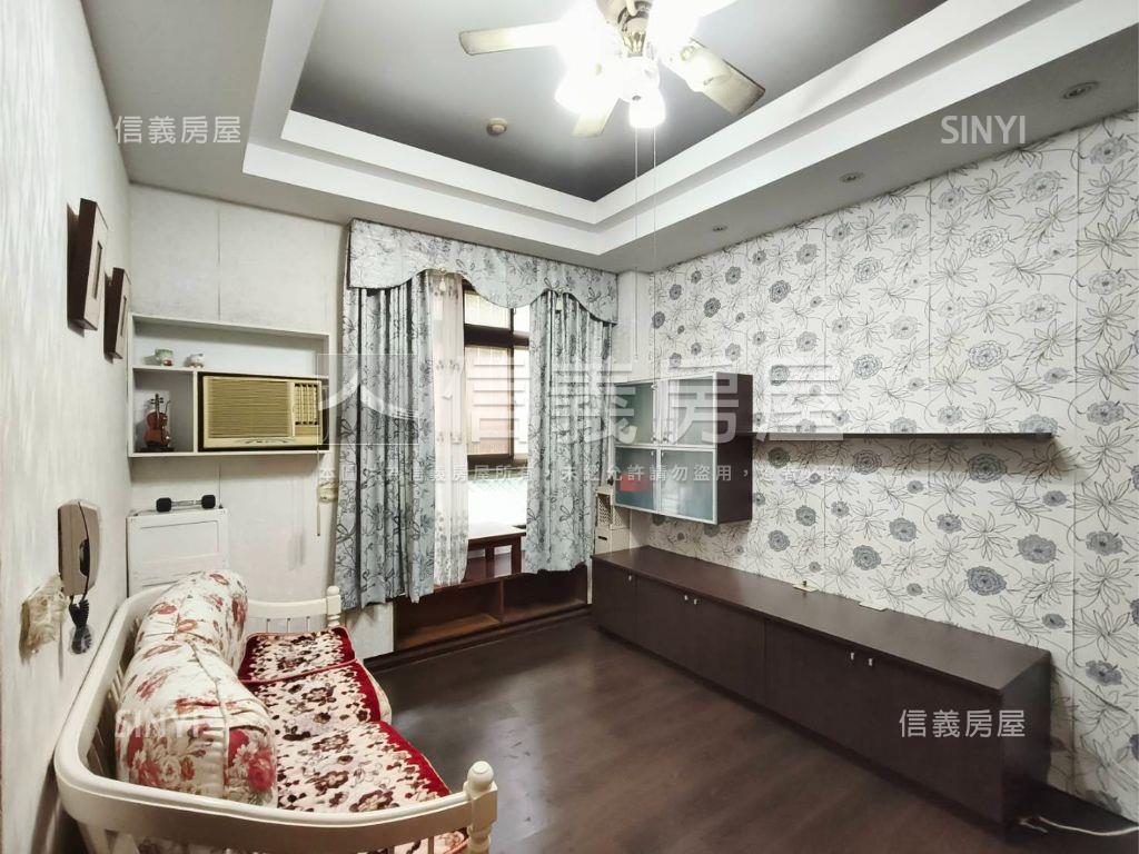 近捷運站兩房美屋房屋室內格局與周邊環境