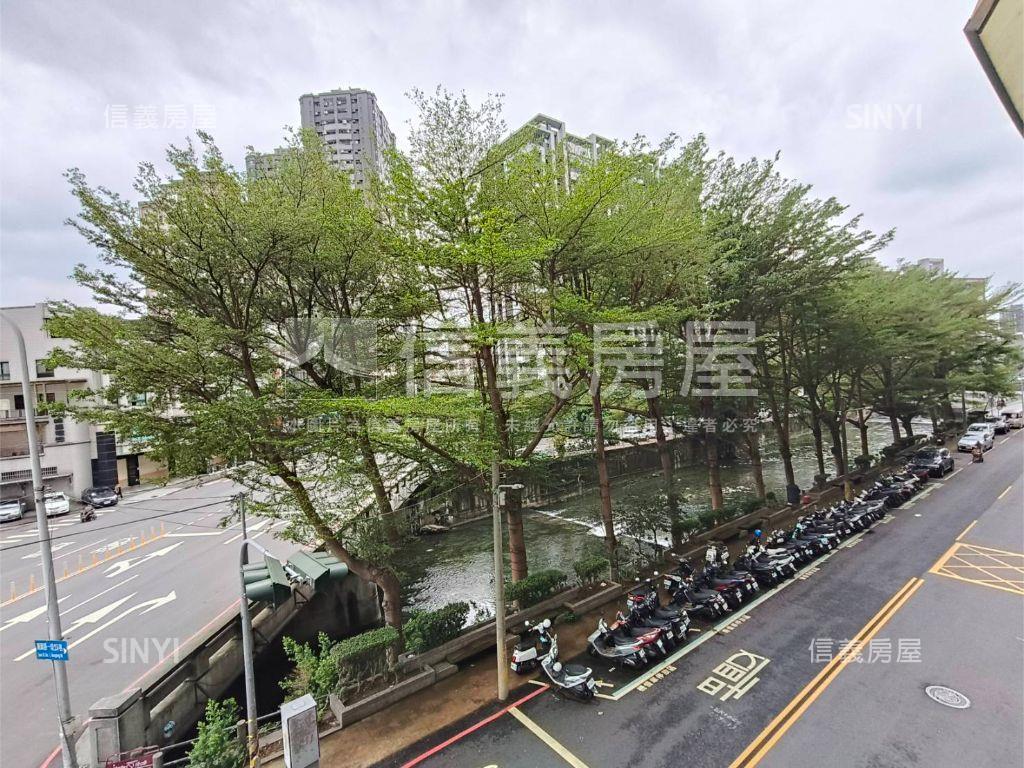 近捷運站兩房美屋房屋室內格局與周邊環境