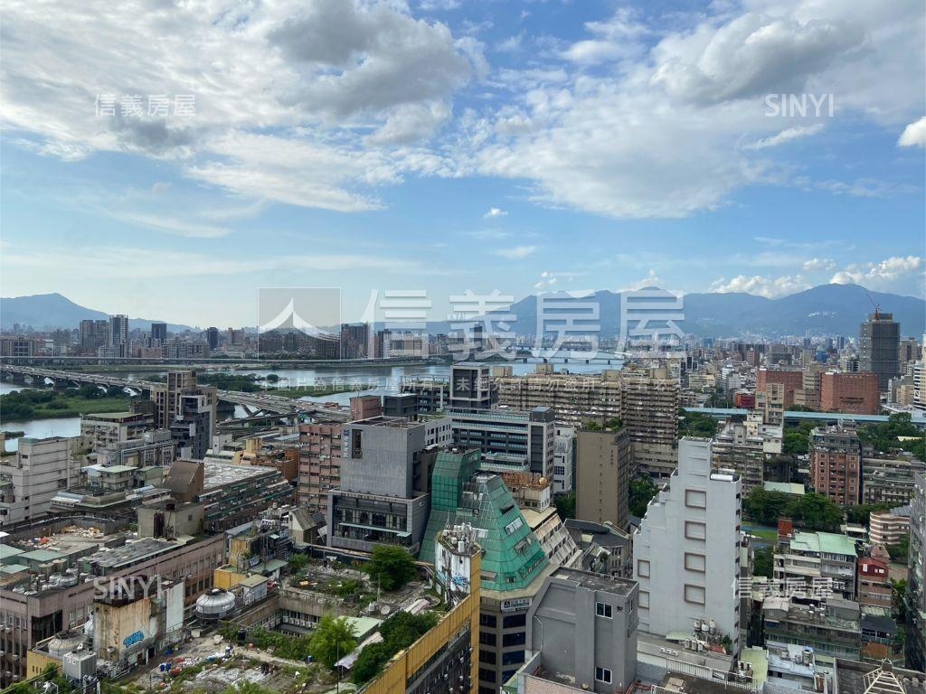 阿曼ＴＩＴ高樓極景好美房屋室內格局與周邊環境