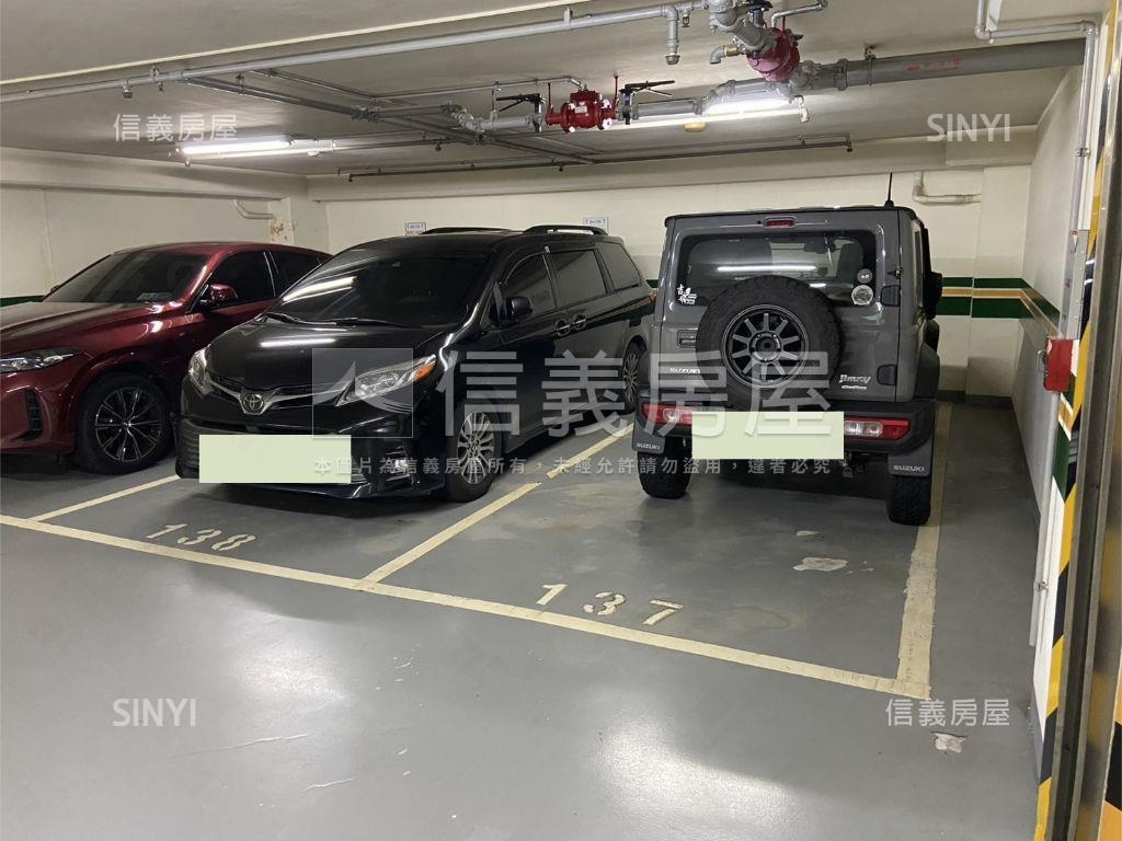 阿曼ＴＩＴ高樓極景好美房屋室內格局與周邊環境
