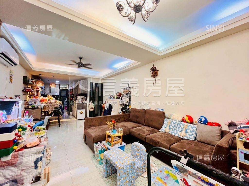 陽明學區美的透天店住房屋室內格局與周邊環境