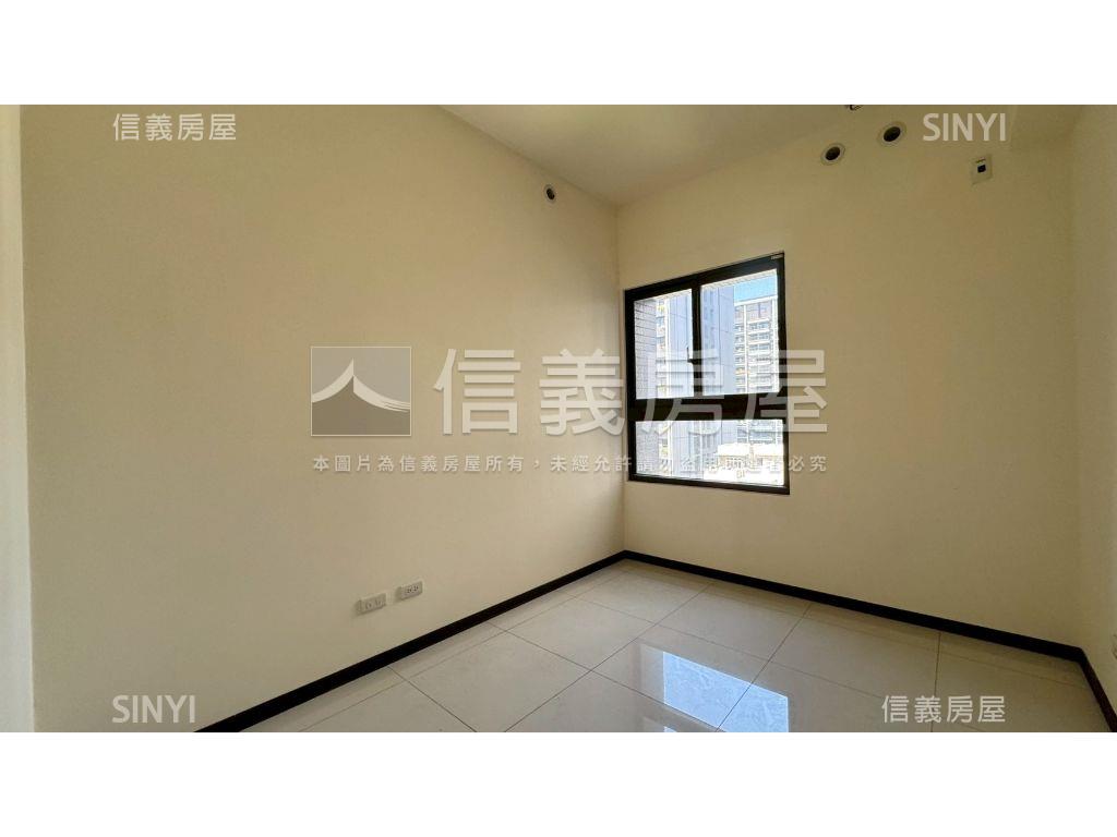 近捷運達麗居山三房平車房屋室內格局與周邊環境