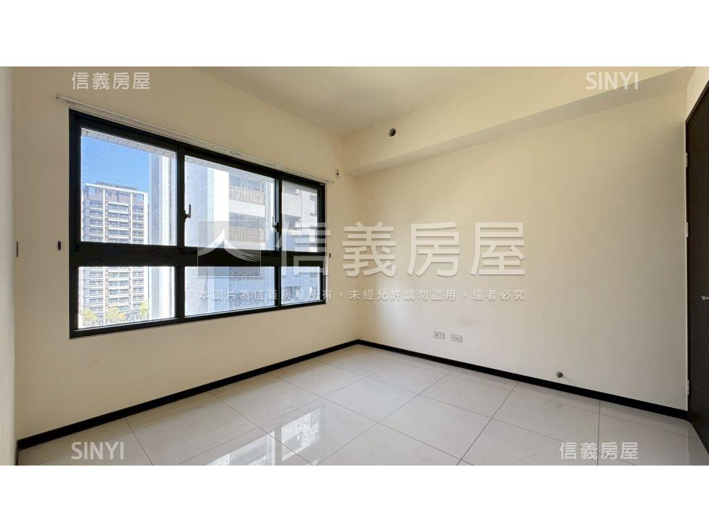 近捷運達麗居山三房平車房屋室內格局與周邊環境