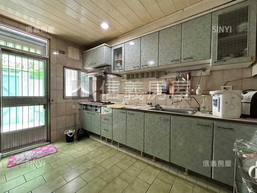 東海街捷運店住房屋室內格局與周邊環境