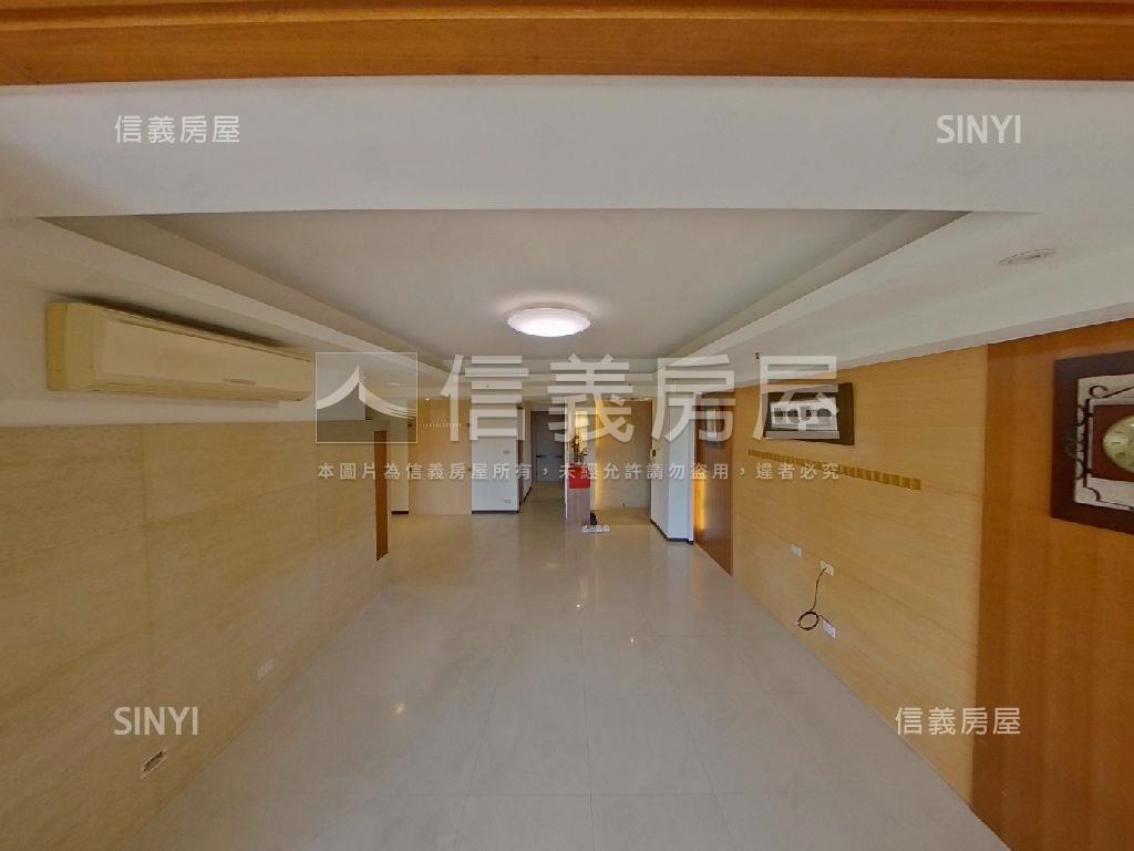 十四張景觀捷運三房附車位房屋室內格局與周邊環境