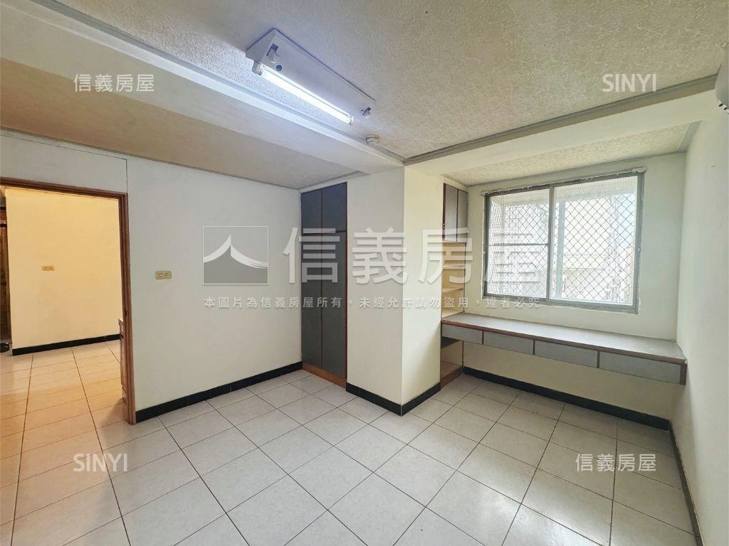 台南崇德和美財星三房房屋室內格局與周邊環境