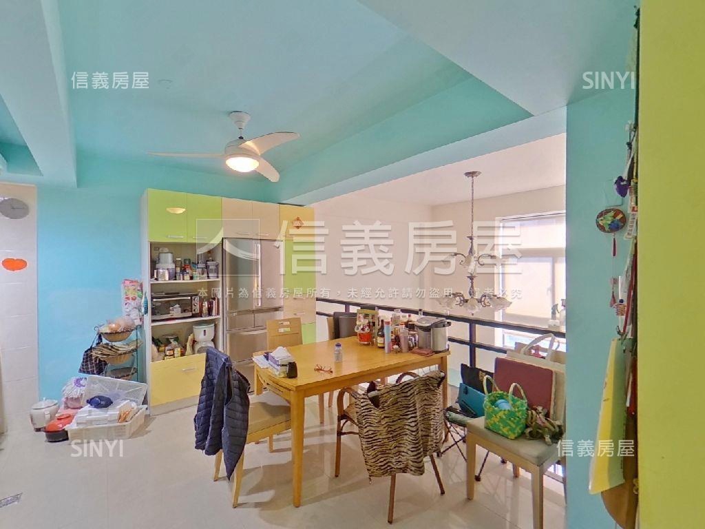 台灣大城別墅車庫停車房屋室內格局與周邊環境