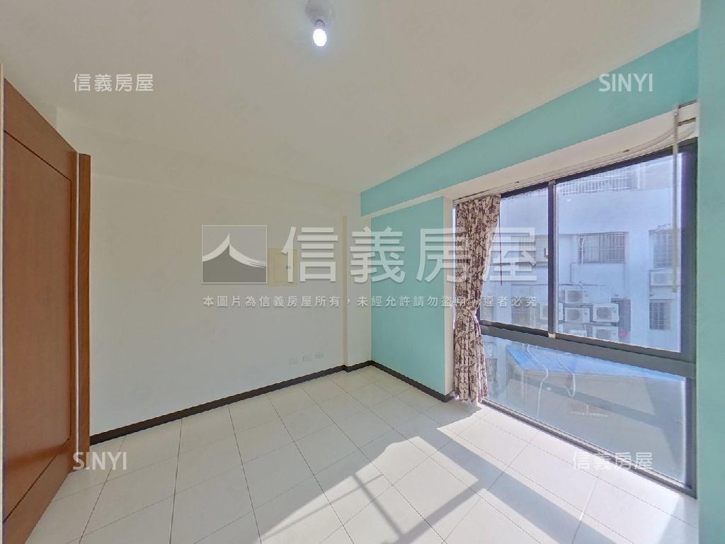 台灣大城別墅車庫停車房屋室內格局與周邊環境