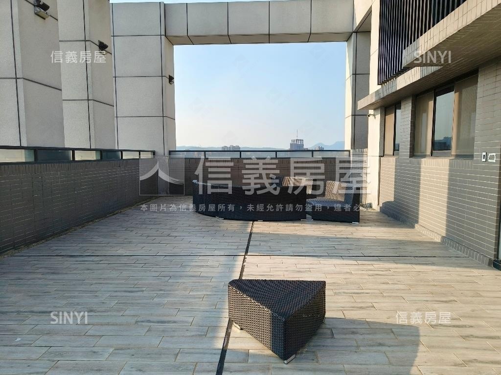 芯花開高樓景觀兩房車位房屋室內格局與周邊環境