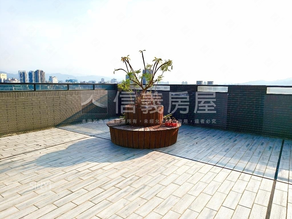 芯花開高樓景觀兩房車位房屋室內格局與周邊環境