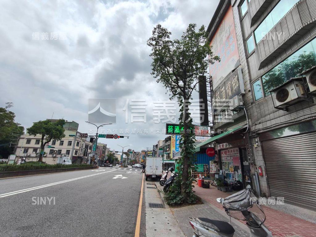 ㊣龍岡路三段大空間透店房屋室內格局與周邊環境