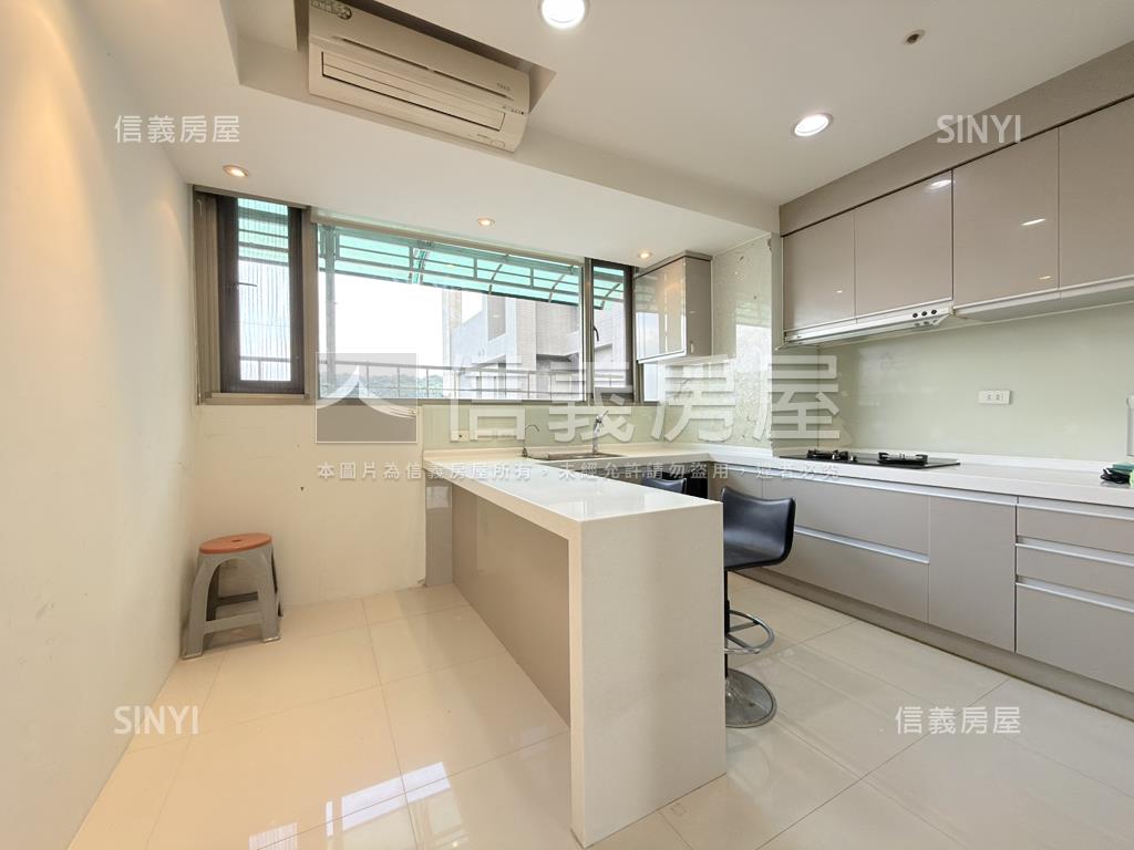 百里名廈頂加美邸房屋室內格局與周邊環境