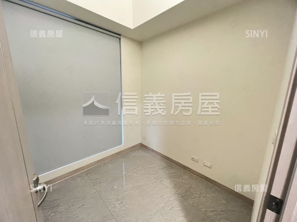 大學一號院兩房有車位房屋室內格局與周邊環境