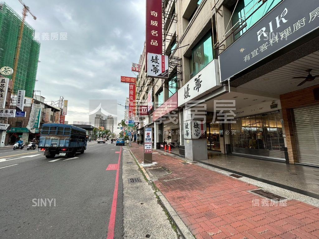 大昌商圈正路稀有透天金店房屋室內格局與周邊環境