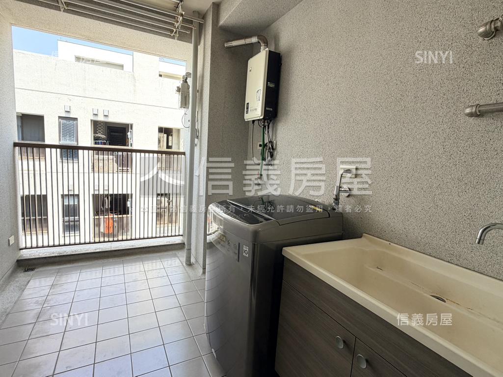 富立和築高樓三房平車房屋室內格局與周邊環境