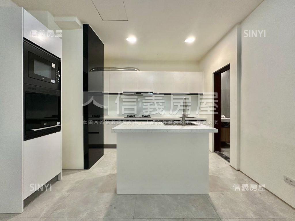 東園培英電梯透天房屋室內格局與周邊環境