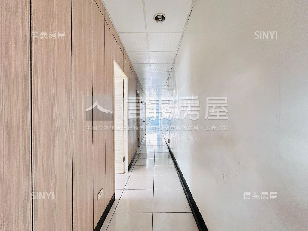 近公園成家三房房屋室內格局與周邊環境