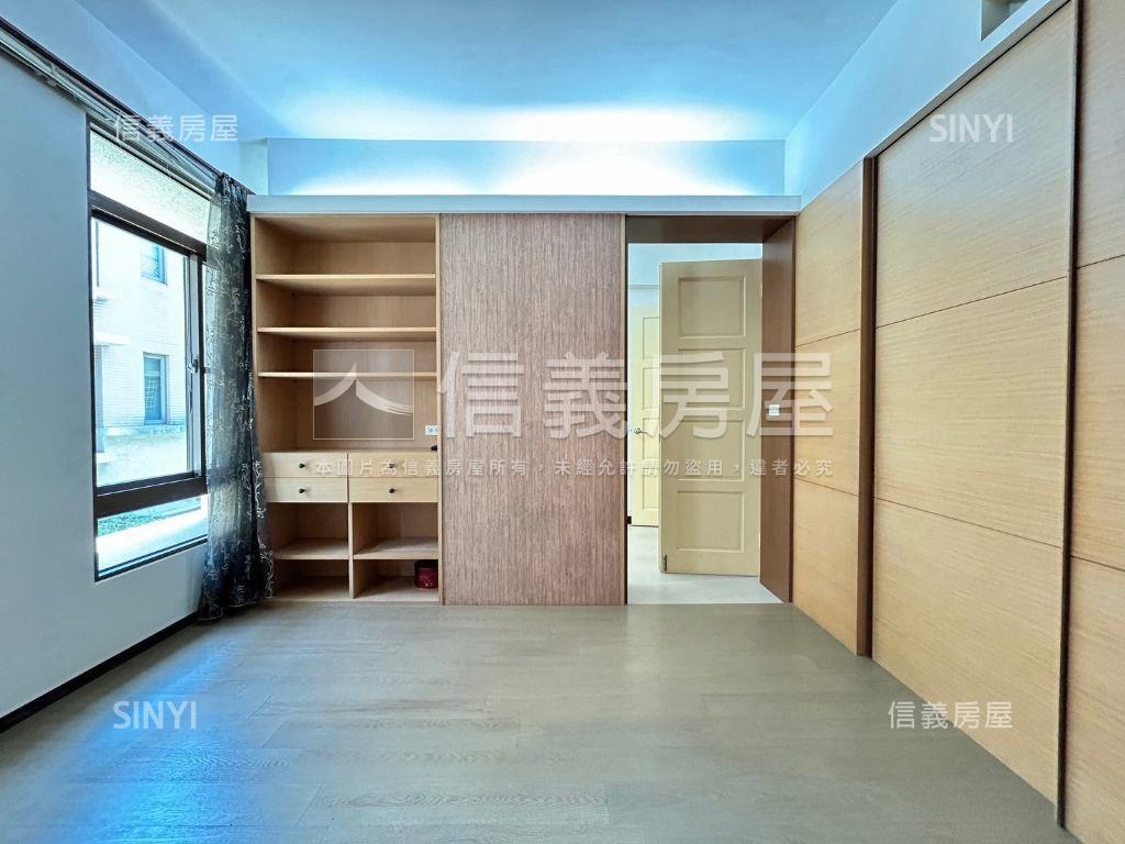 【可停雙車】八期質感別墅房屋室內格局與周邊環境