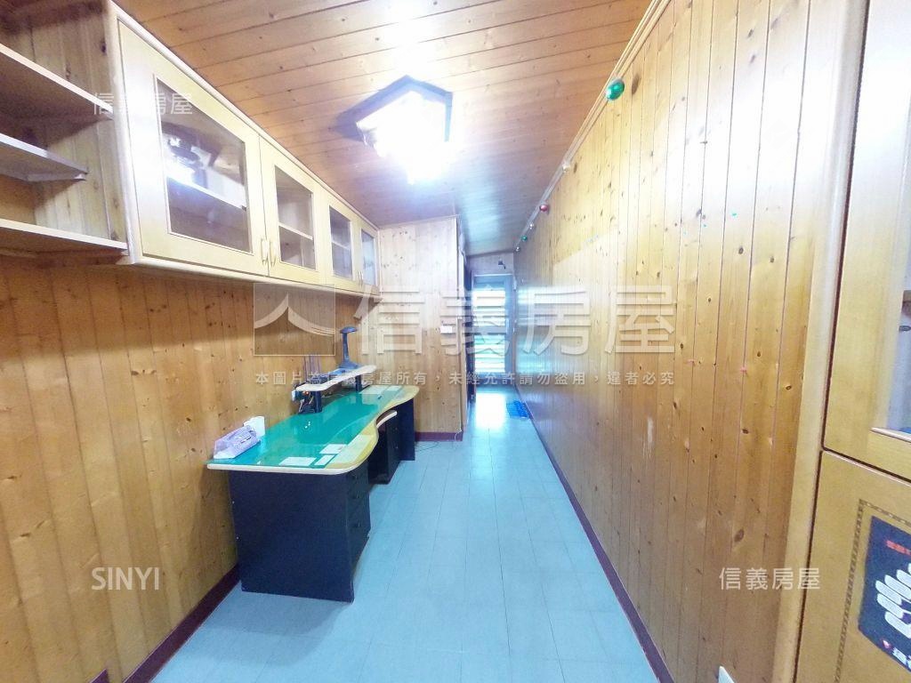 近北醫●稀有釋出四樓房屋室內格局與周邊環境