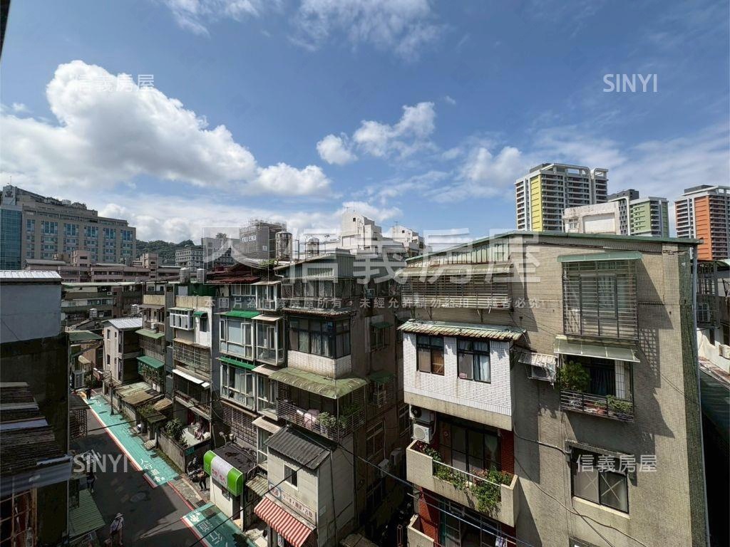 近北醫●稀有釋出四樓房屋室內格局與周邊環境