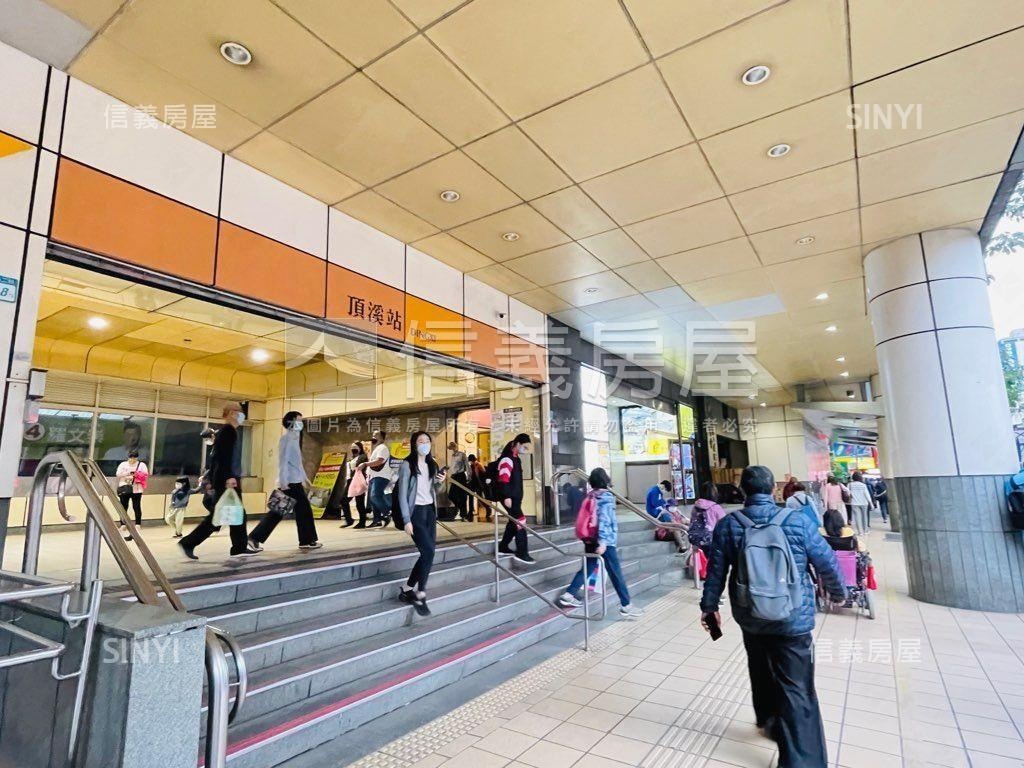 頂溪捷運⭐高投報收租套房房屋室內格局與周邊環境