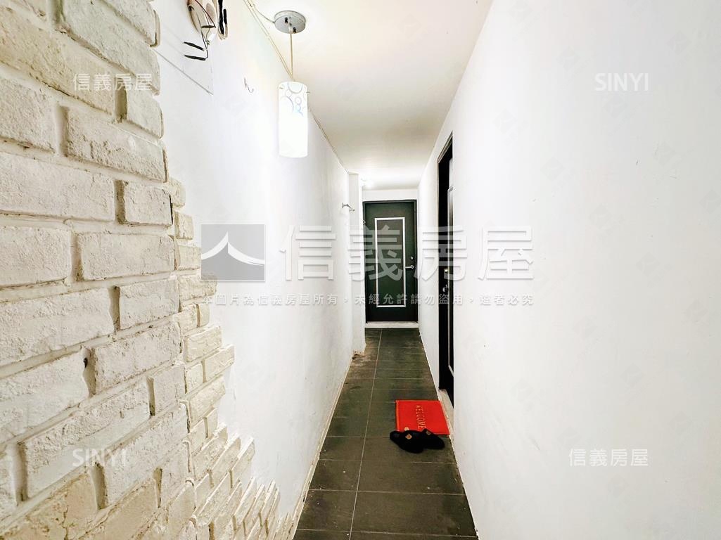 近菜寮捷運一樓雙套房房屋室內格局與周邊環境