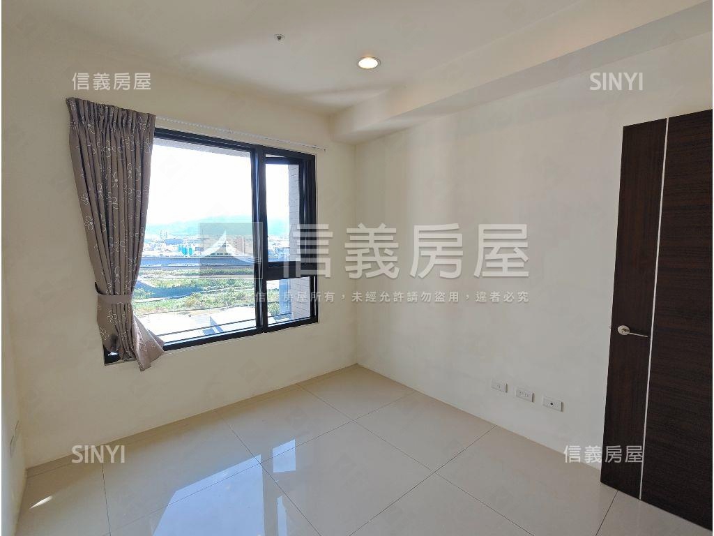 大熊康橋視野美三房平車房屋室內格局與周邊環境