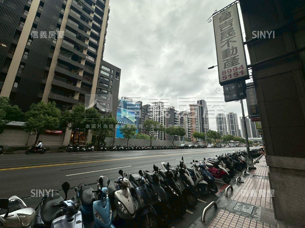 富境中原路金店面房屋室內格局與周邊環境