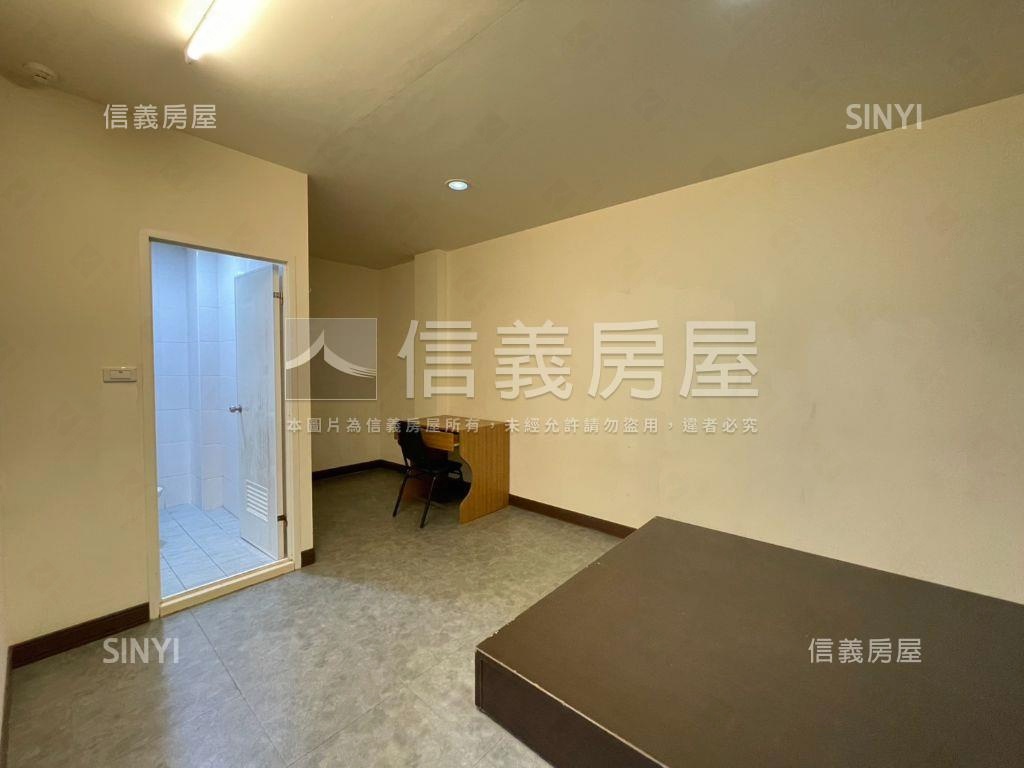 東榮路臨路透店房屋室內格局與周邊環境