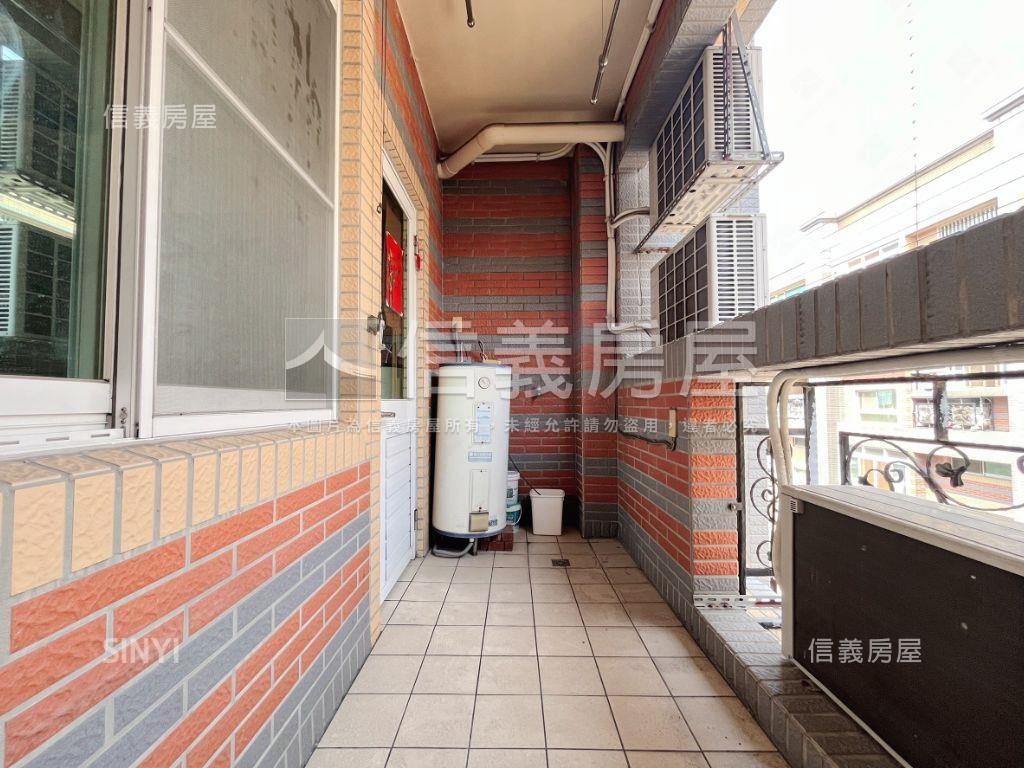 近中興大學次頂樓美屋平車房屋室內格局與周邊環境