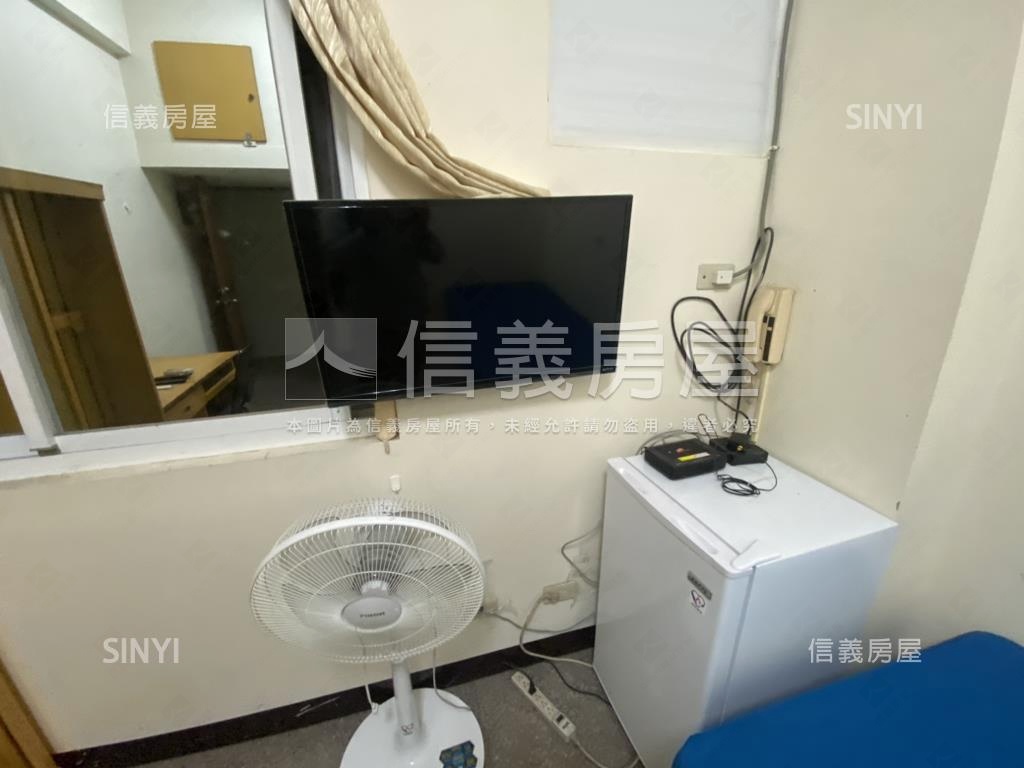 永康大仁街角窗２１間套房房屋室內格局與周邊環境