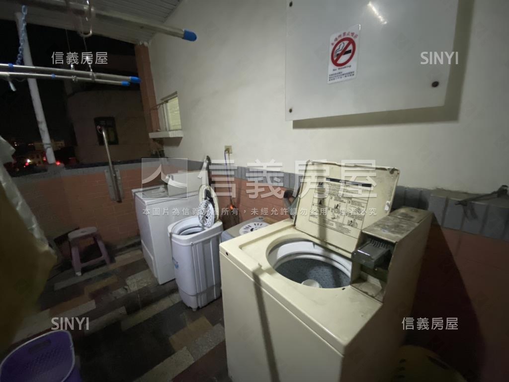永康大仁街角窗２１間套房房屋室內格局與周邊環境