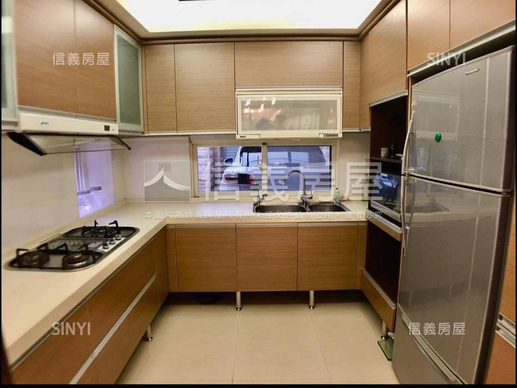 樂利安和透天豪邸房屋室內格局與周邊環境