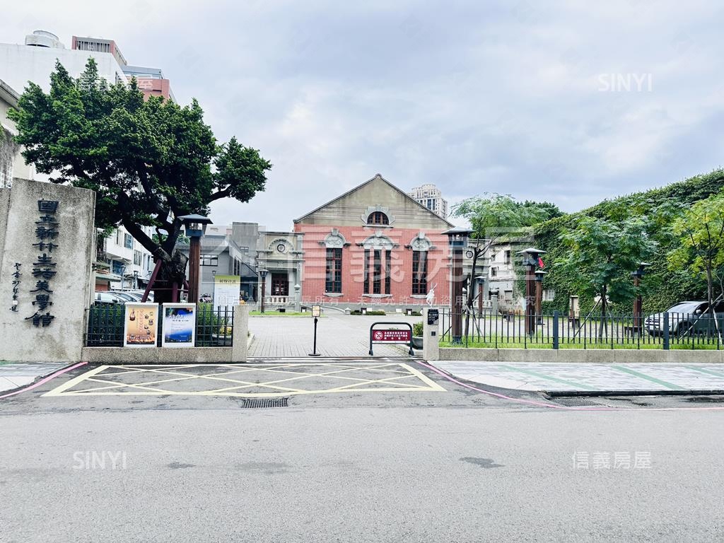 近城隍廟大遠百大地坪透店房屋室內格局與周邊環境