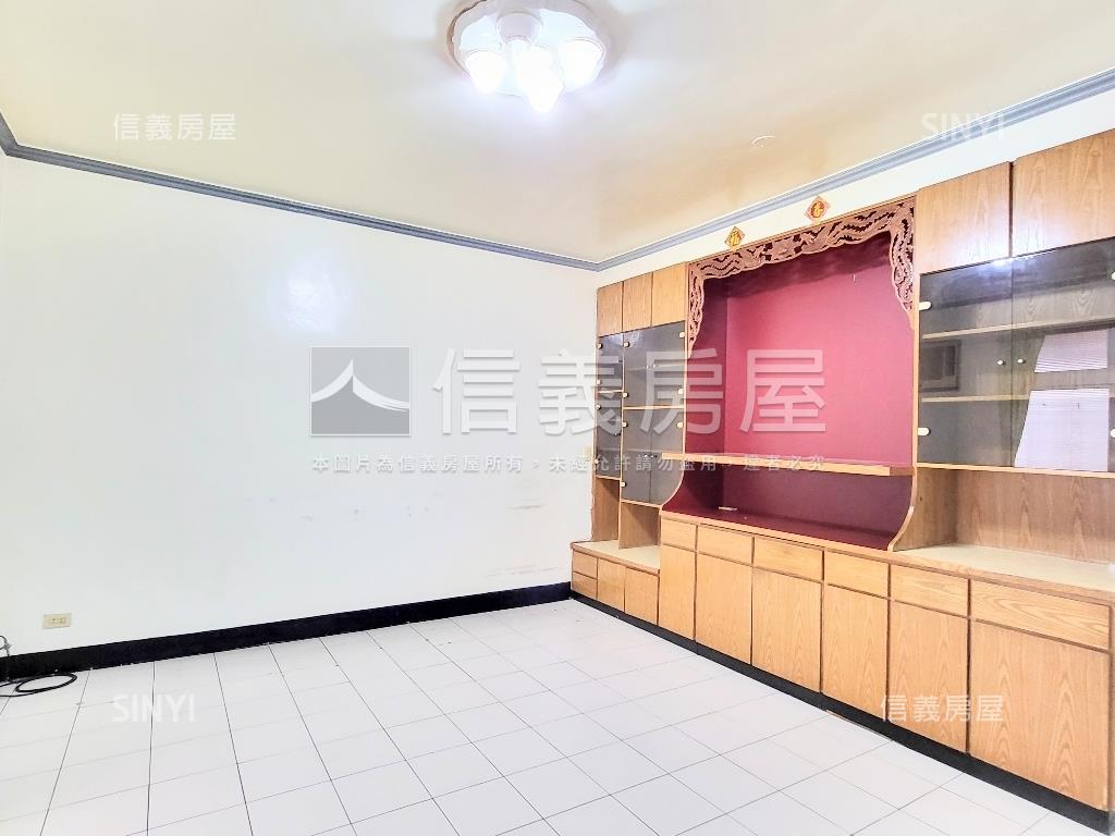 麗山學區黃金２樓房屋室內格局與周邊環境