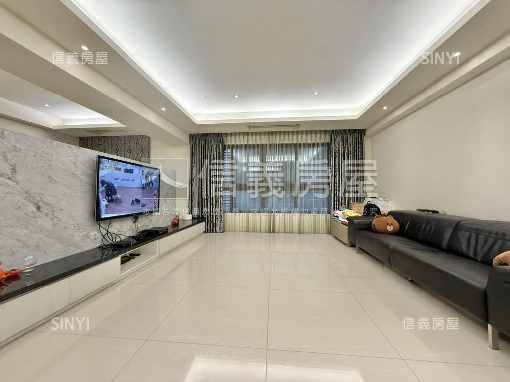 七期愛敦閣高樓裝潢戶讚房屋室內格局與周邊環境