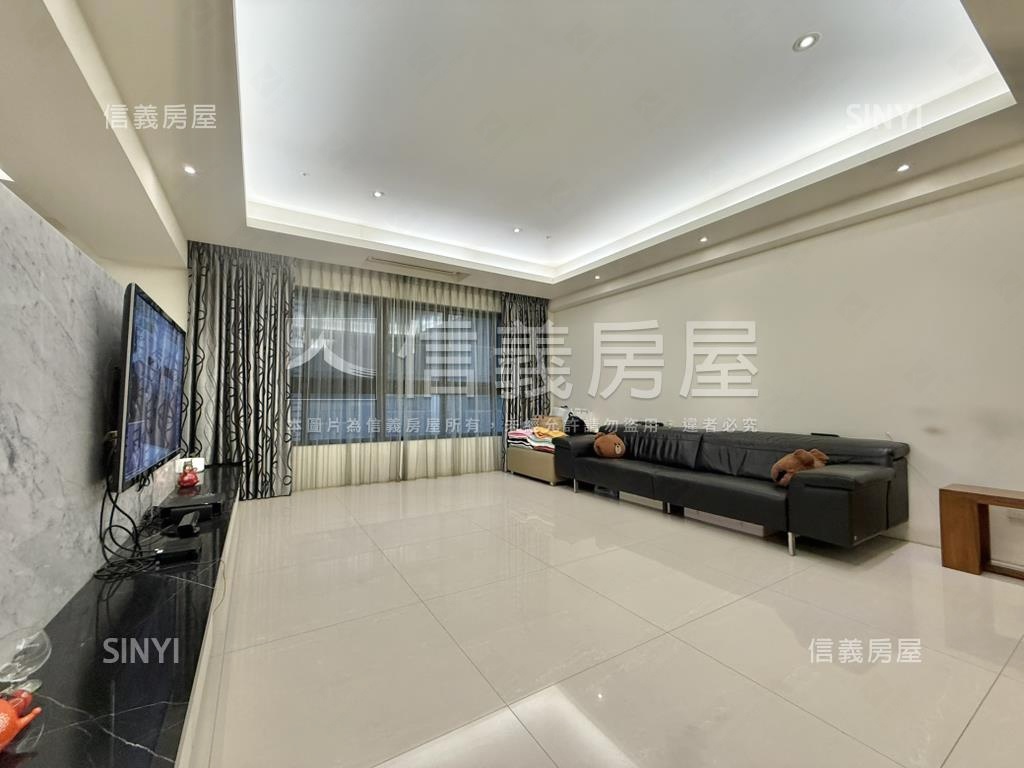 七期愛敦閣高樓裝潢戶讚房屋室內格局與周邊環境