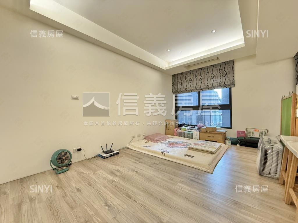 七期愛敦閣高樓裝潢戶讚房屋室內格局與周邊環境