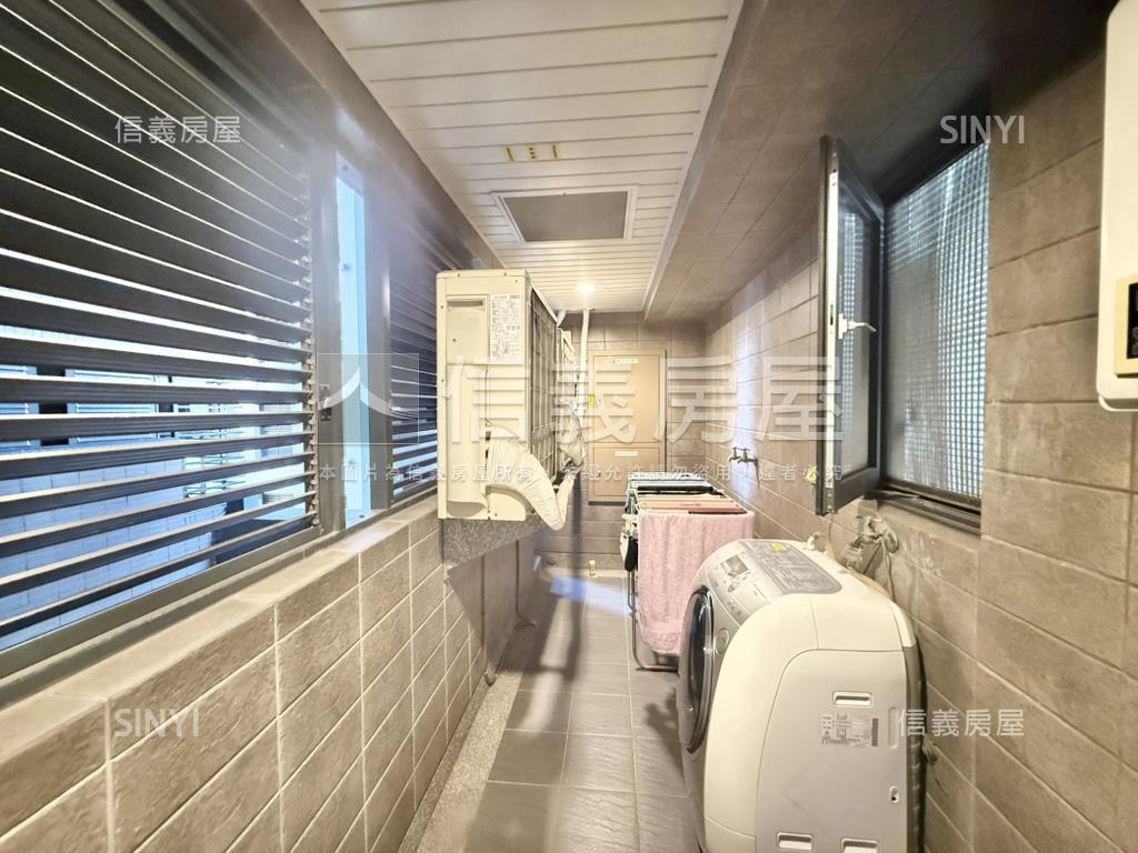 七期愛敦閣高樓裝潢戶讚房屋室內格局與周邊環境