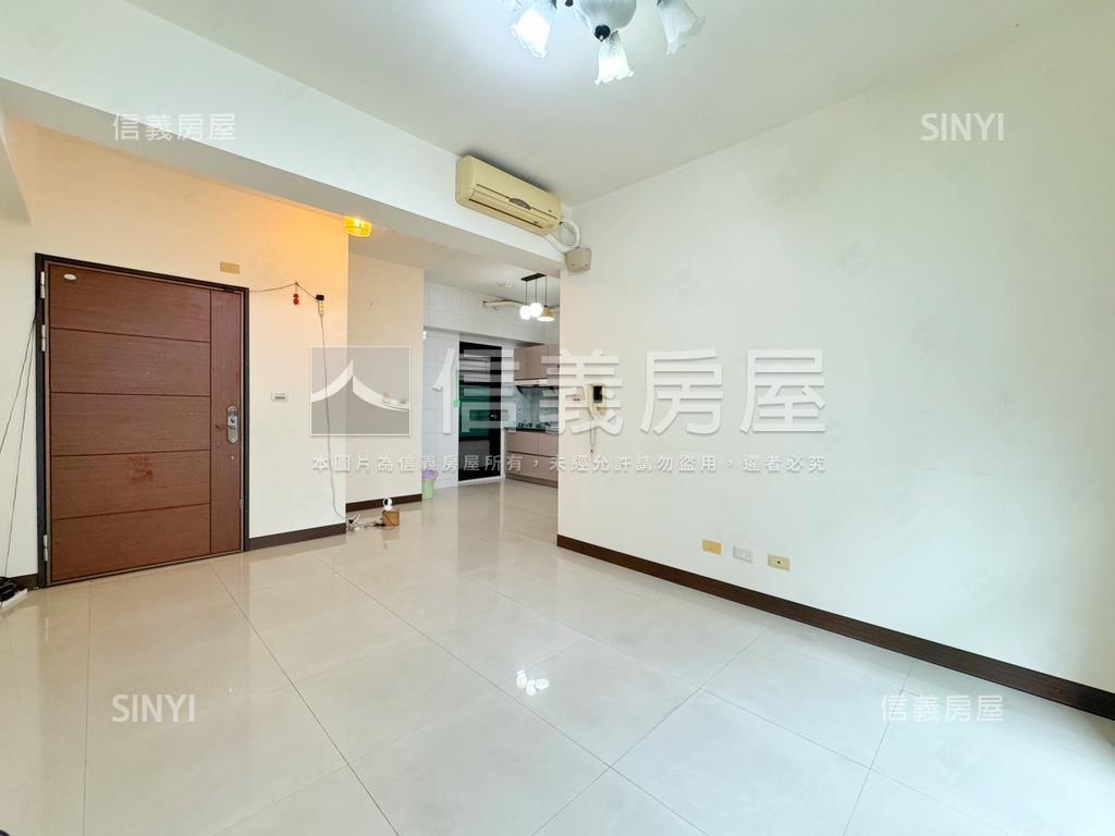 最上景．鄰軍港雅緻三房房屋室內格局與周邊環境