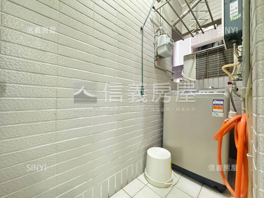 最上景．鄰軍港雅緻三房房屋室內格局與周邊環境