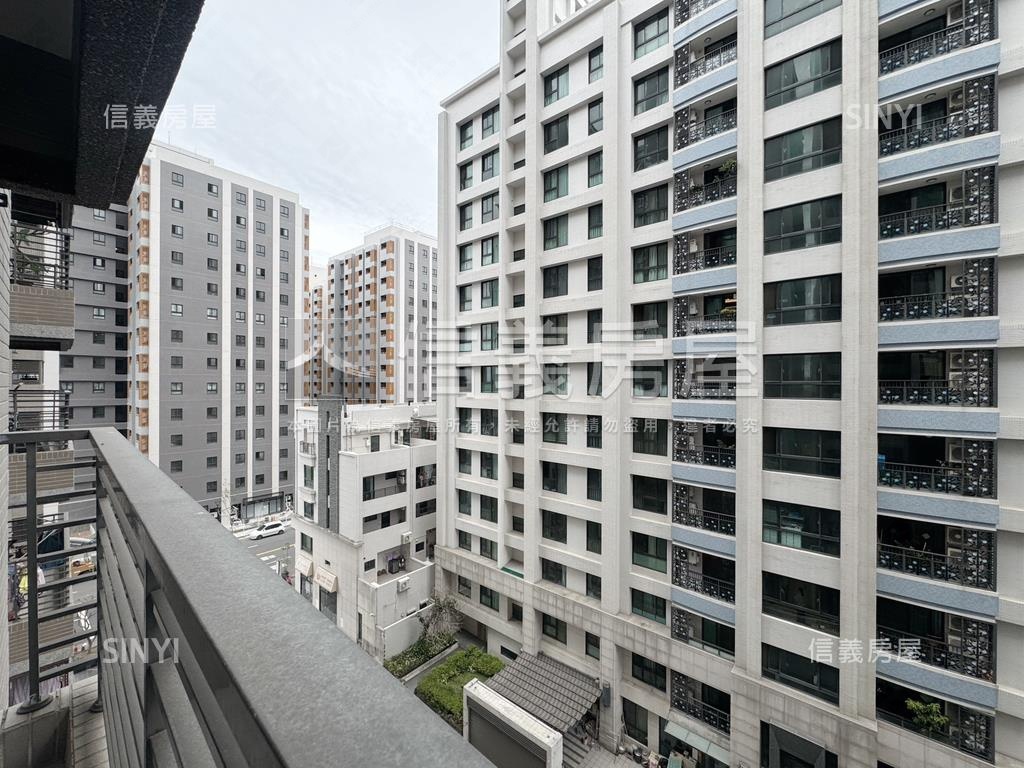 最上景．鄰軍港雅緻三房房屋室內格局與周邊環境
