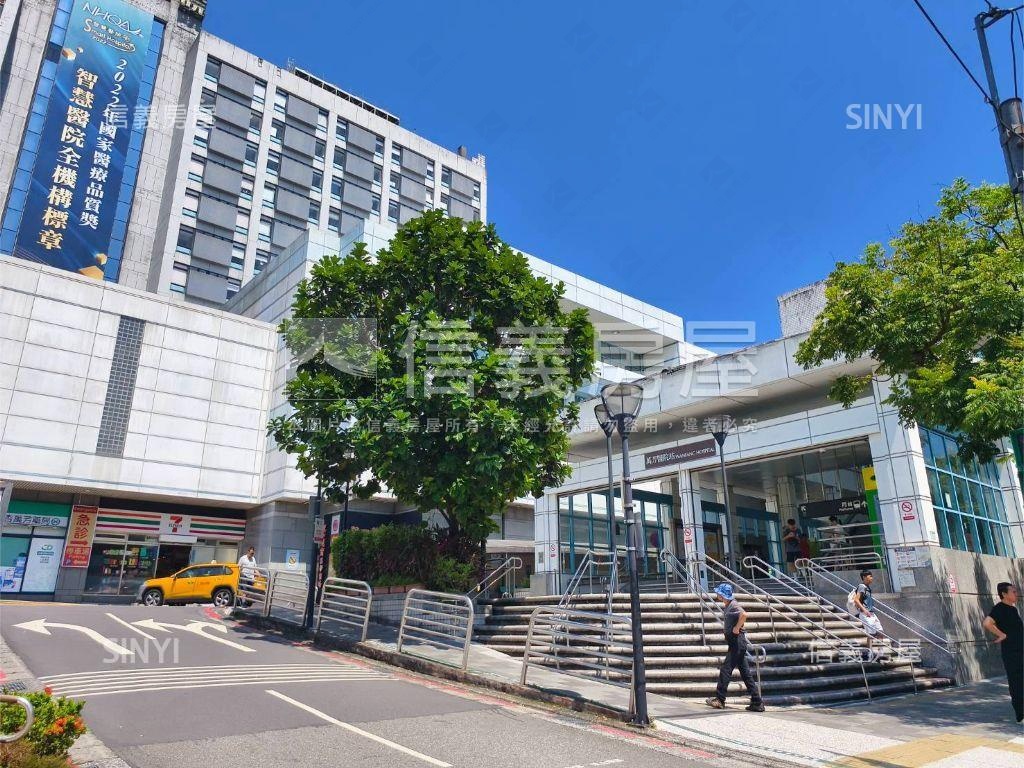 萬芳捷運寶來社區大３房房屋室內格局與周邊環境