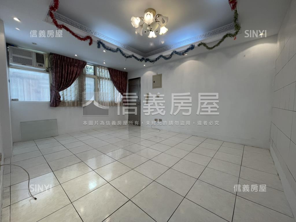 便利生活美三樓房屋室內格局與周邊環境