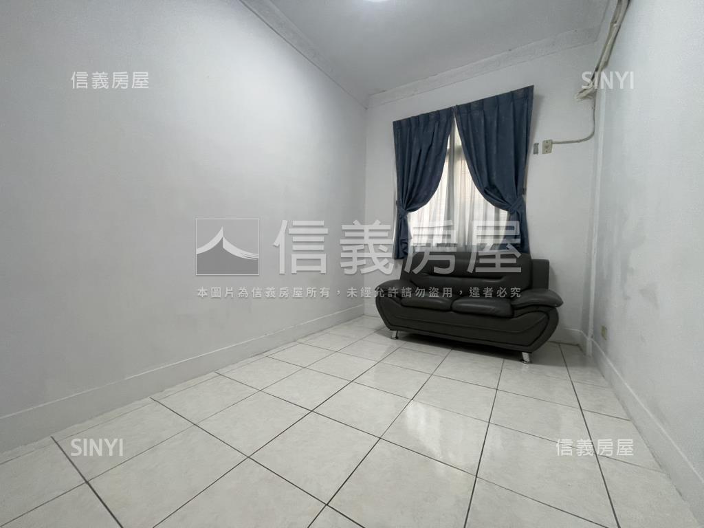 便利生活美三樓房屋室內格局與周邊環境