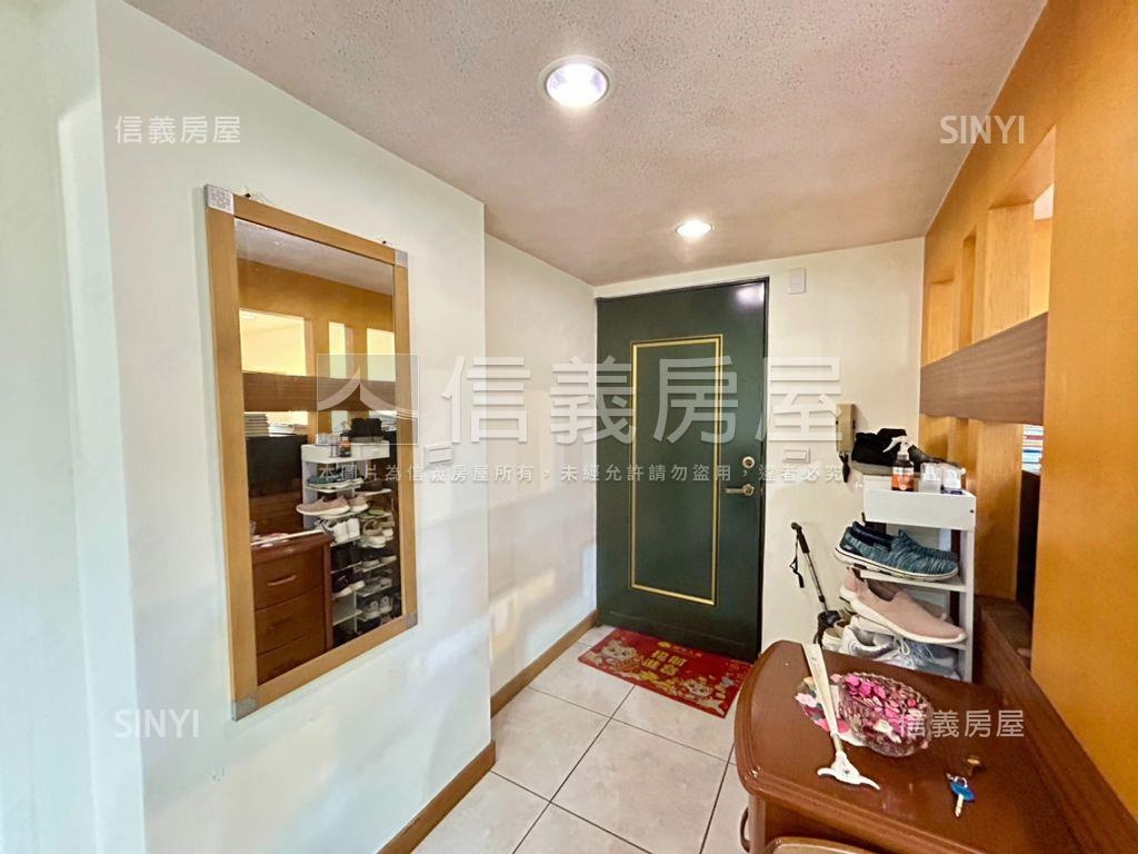 忠誠管理三房坡車房屋室內格局與周邊環境